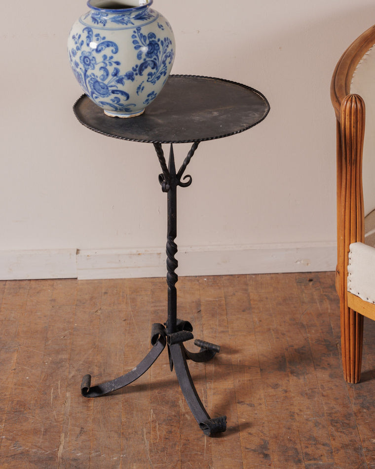 Spanish Martini Table