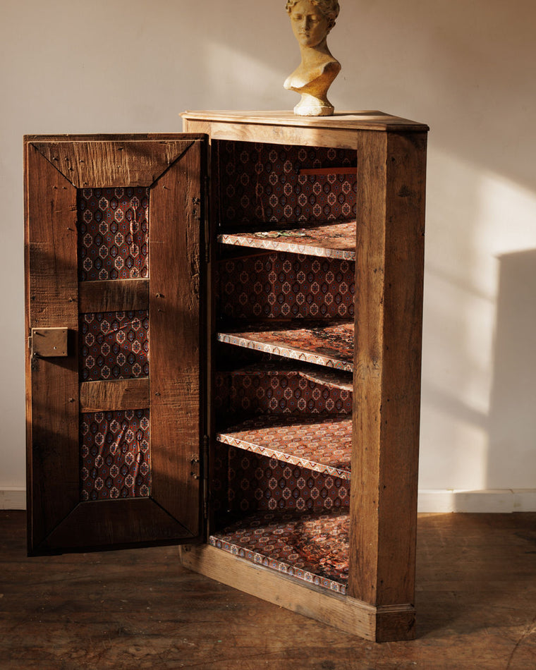 19th c. Corner Cabinet