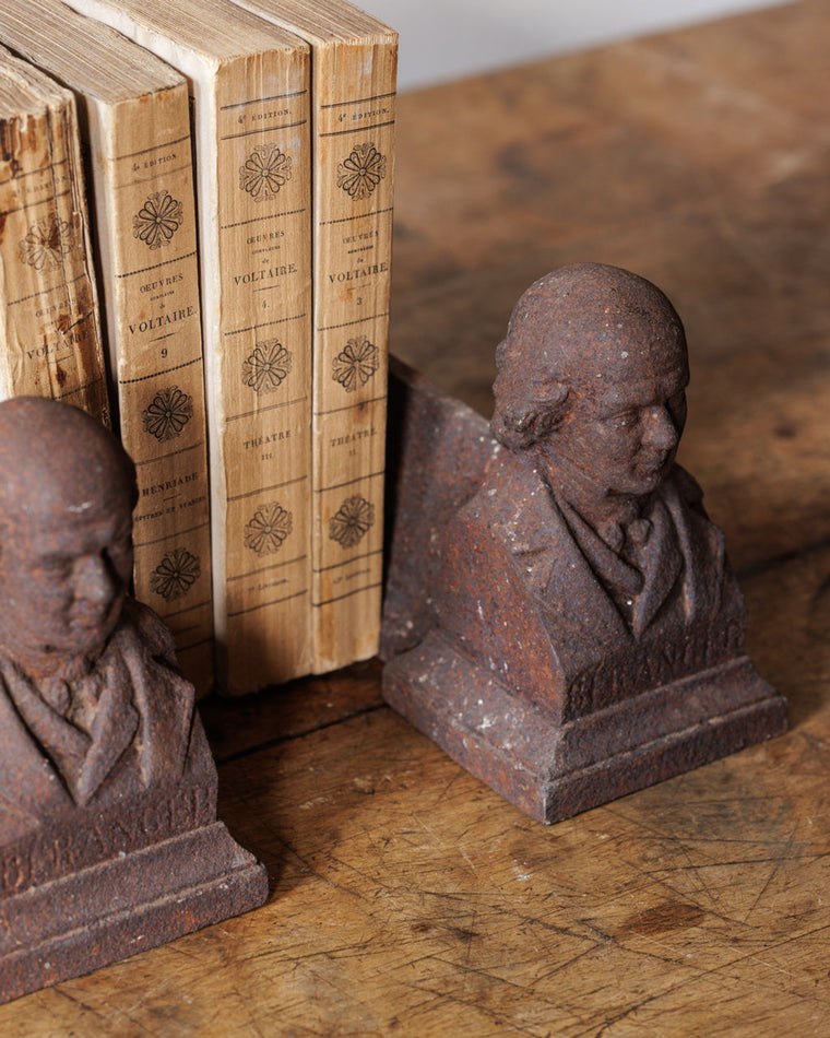 The General Bookends