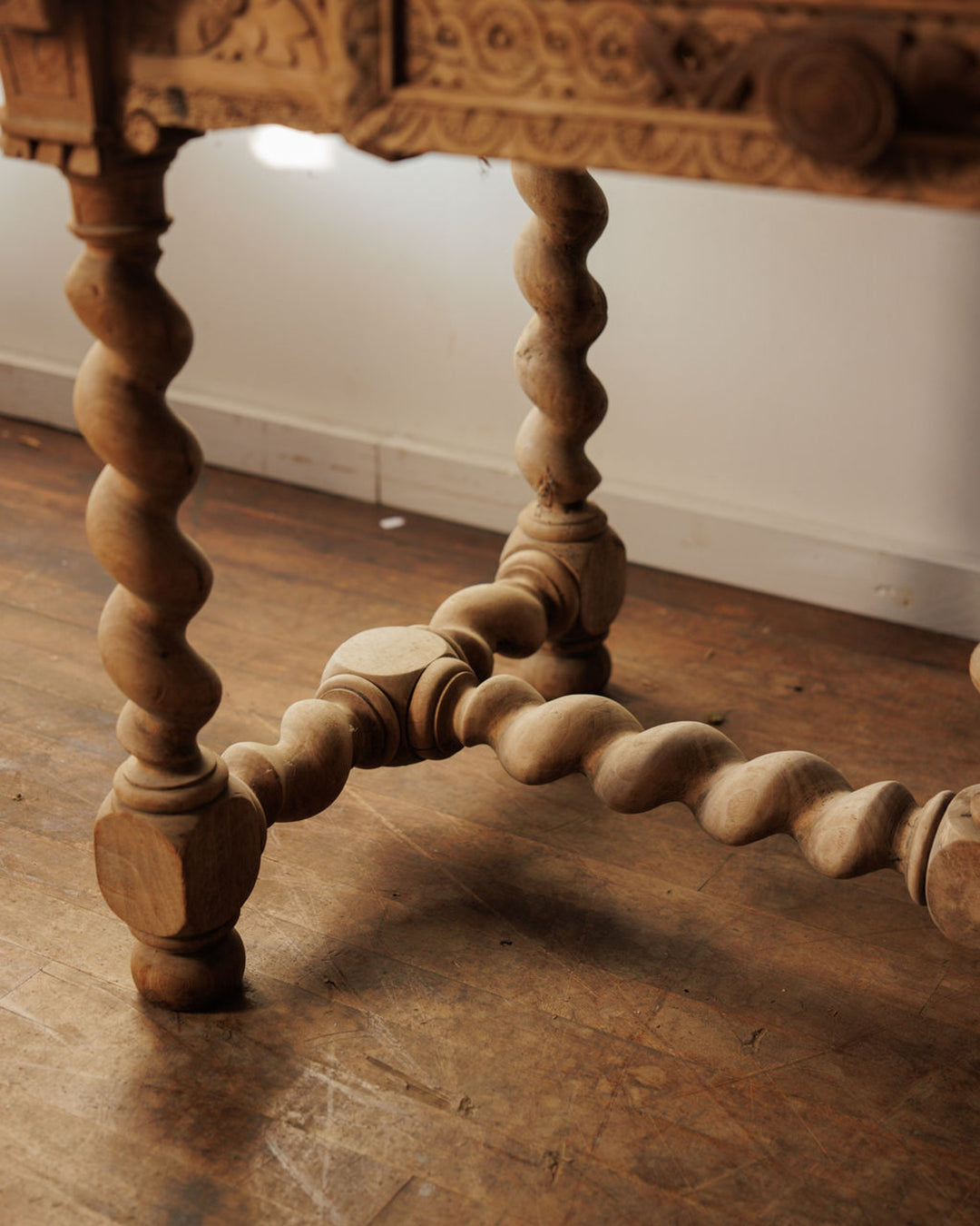 18th c. Oak Desk