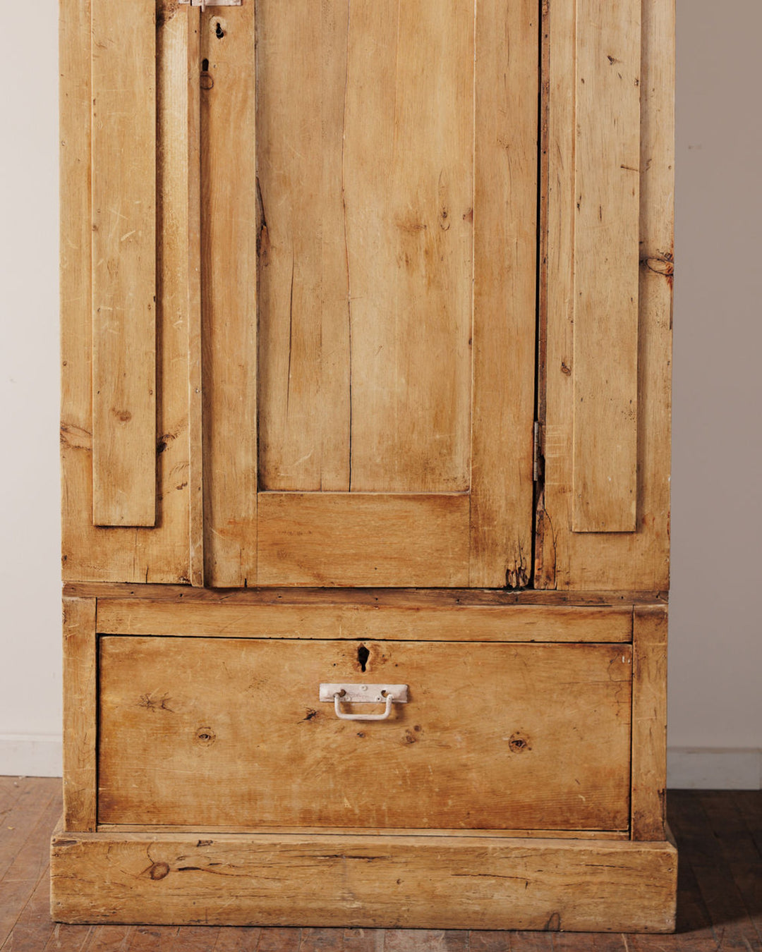 French Riviera Hotel Cupboard