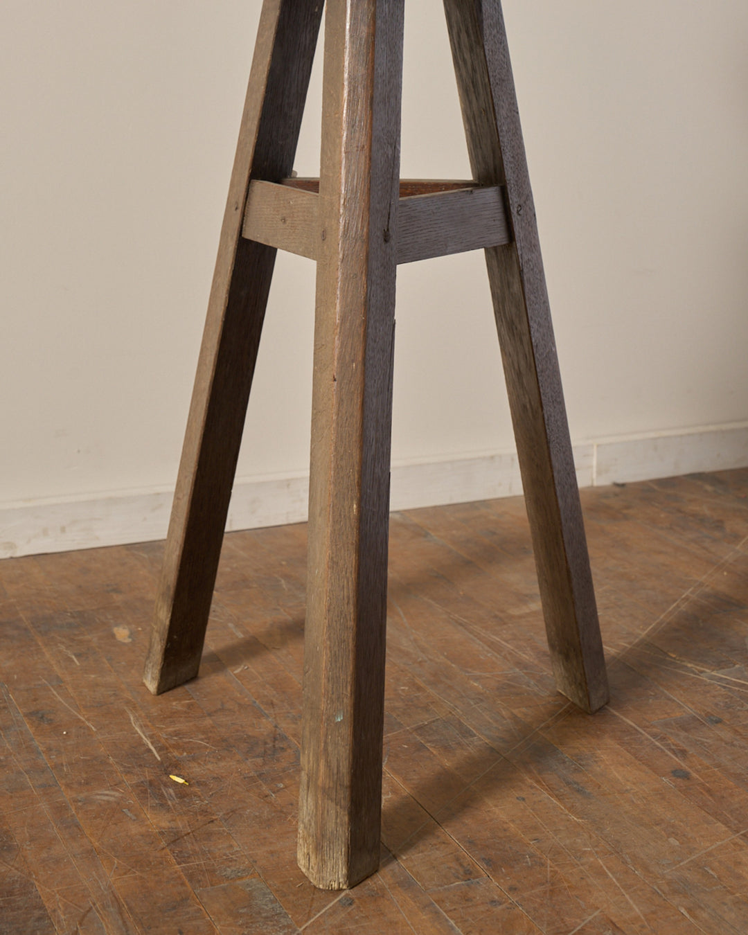 Sculptors Stool
