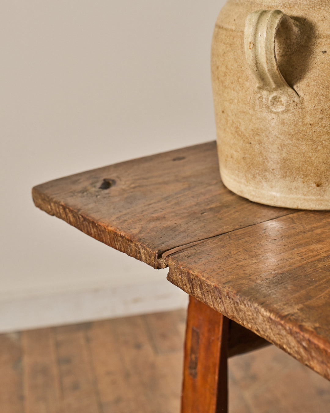 French Side table