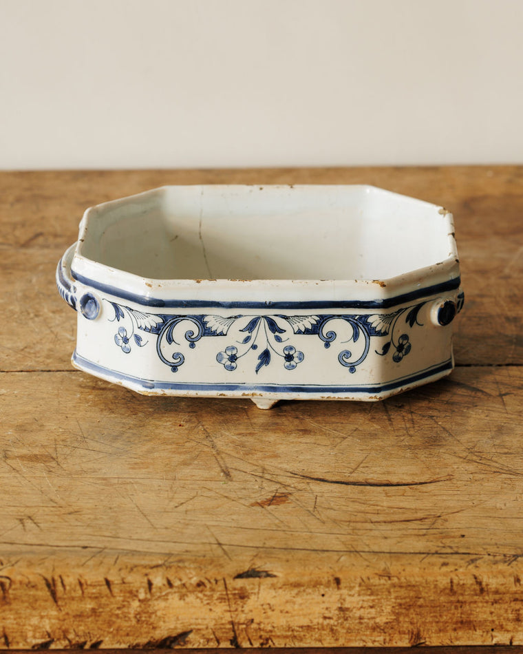 18th c. Jardiniere