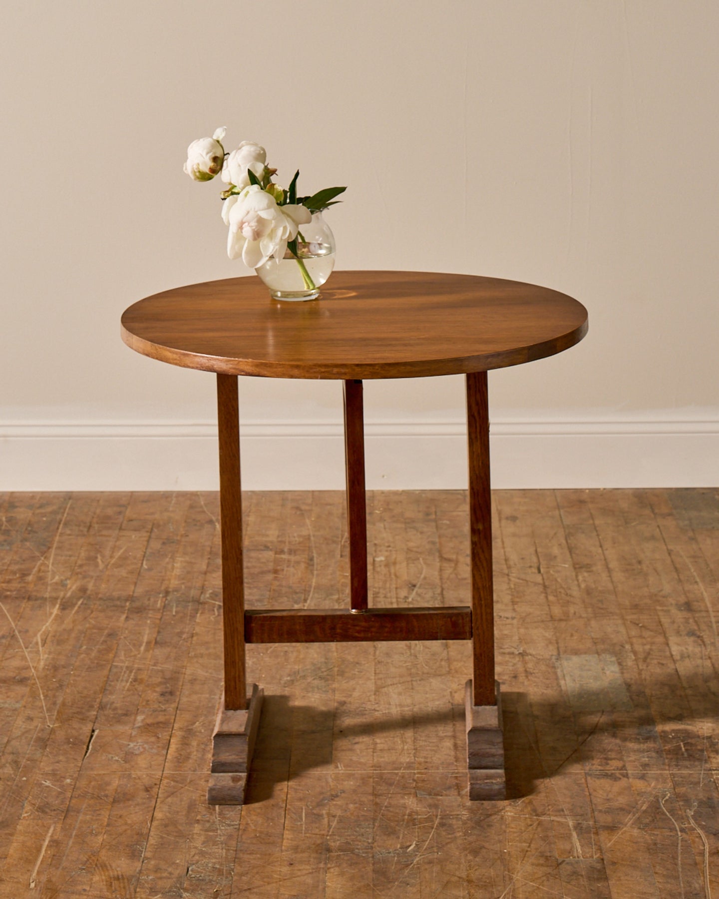 Mini Wine Tasting Table