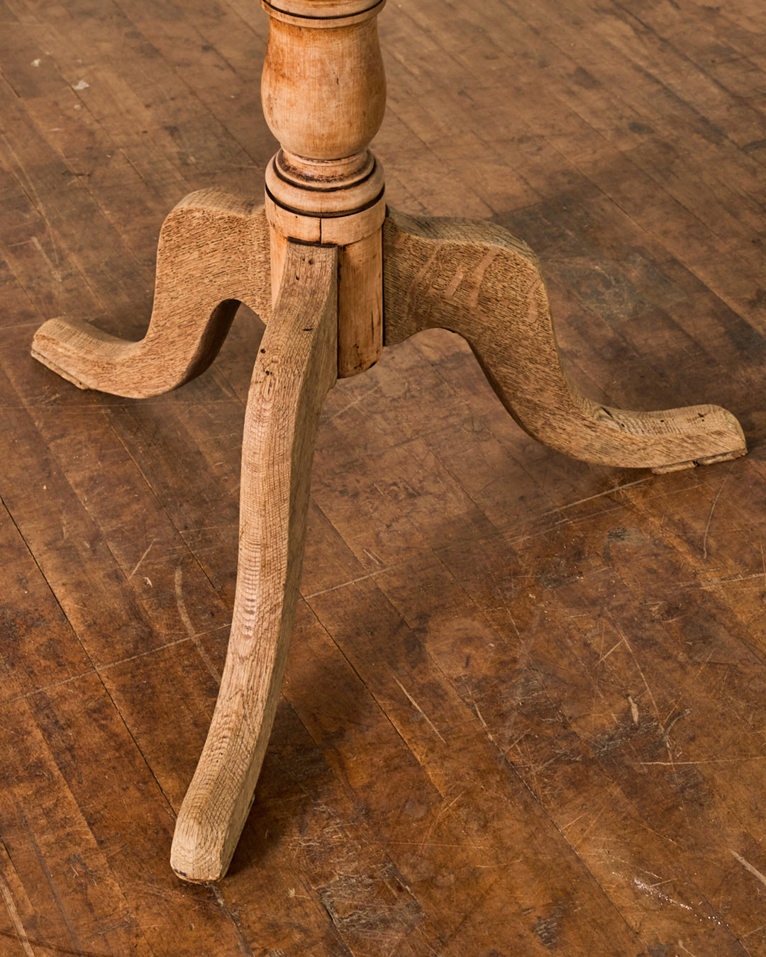 Oak Breakfast Table