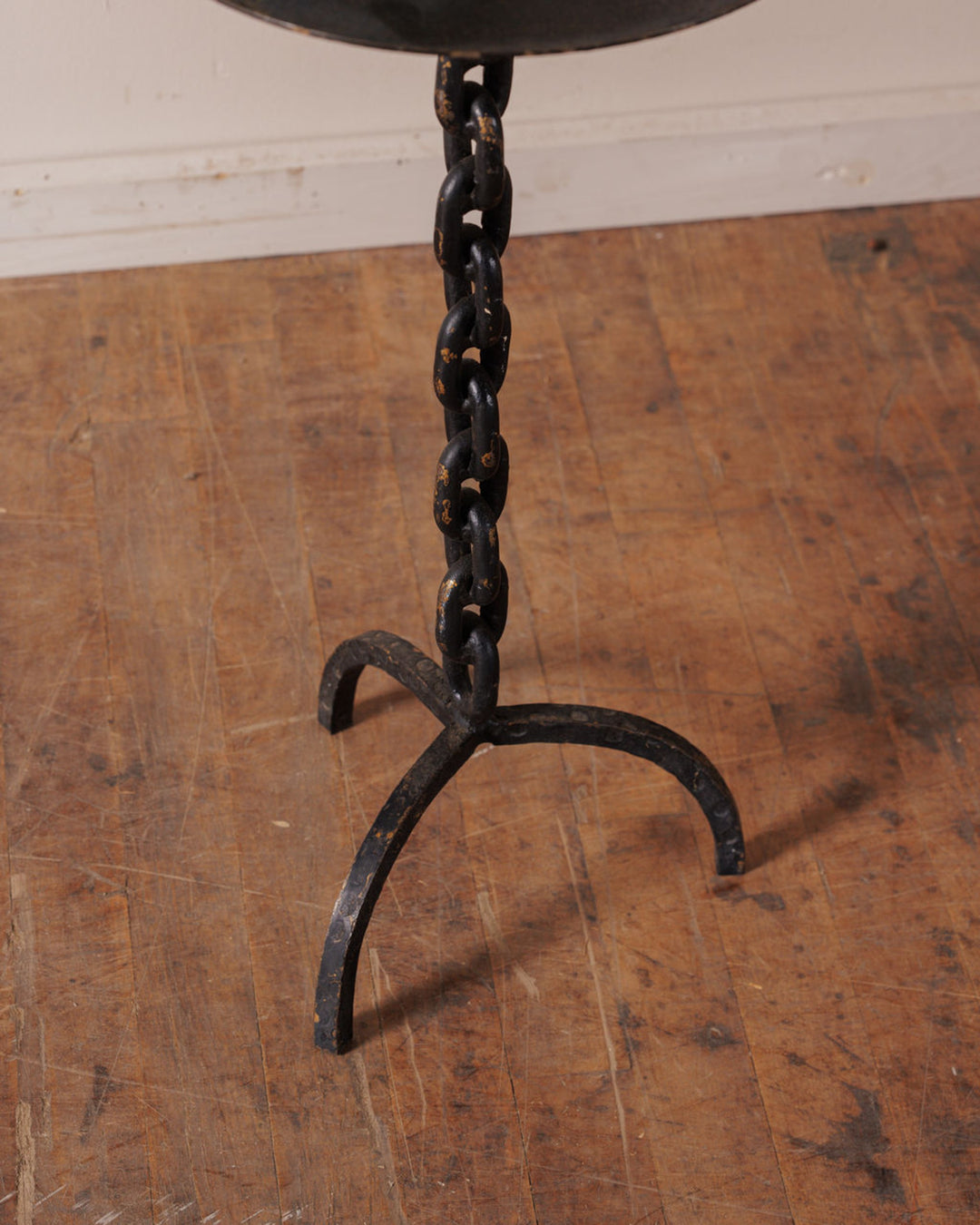 Chain Spanish Martini Table