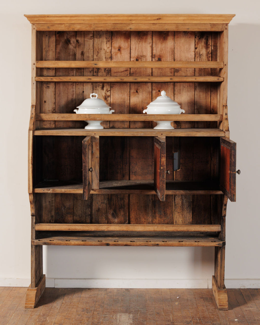 Chateau Kitchen Cupboard