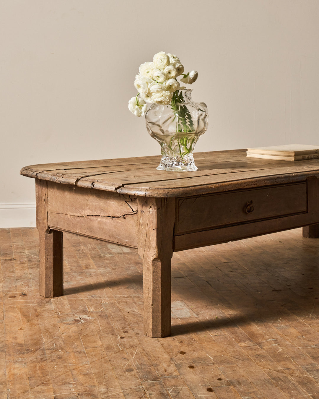 Chateau Hunting Lodge Coffee Table