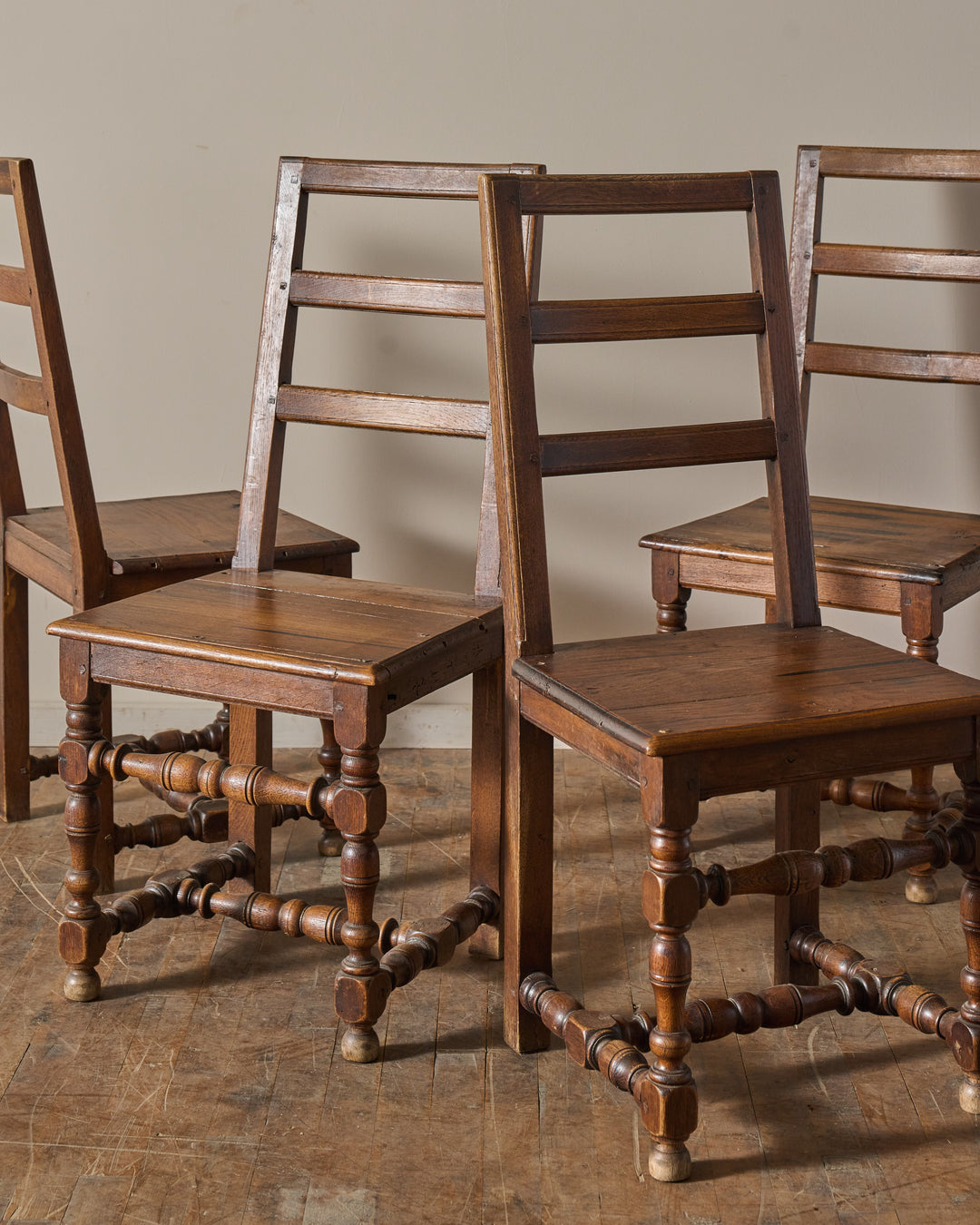 Lorraine Chair