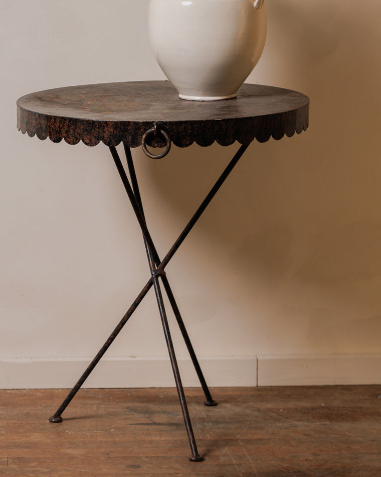Scallop Garden Table