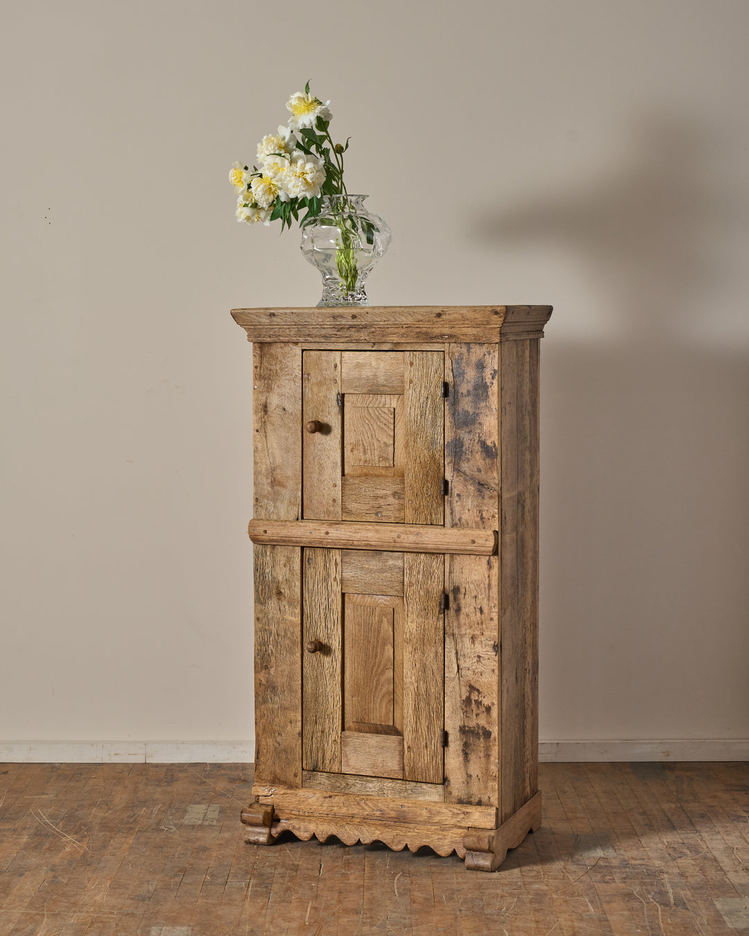 19th c. Dutch Cupboard