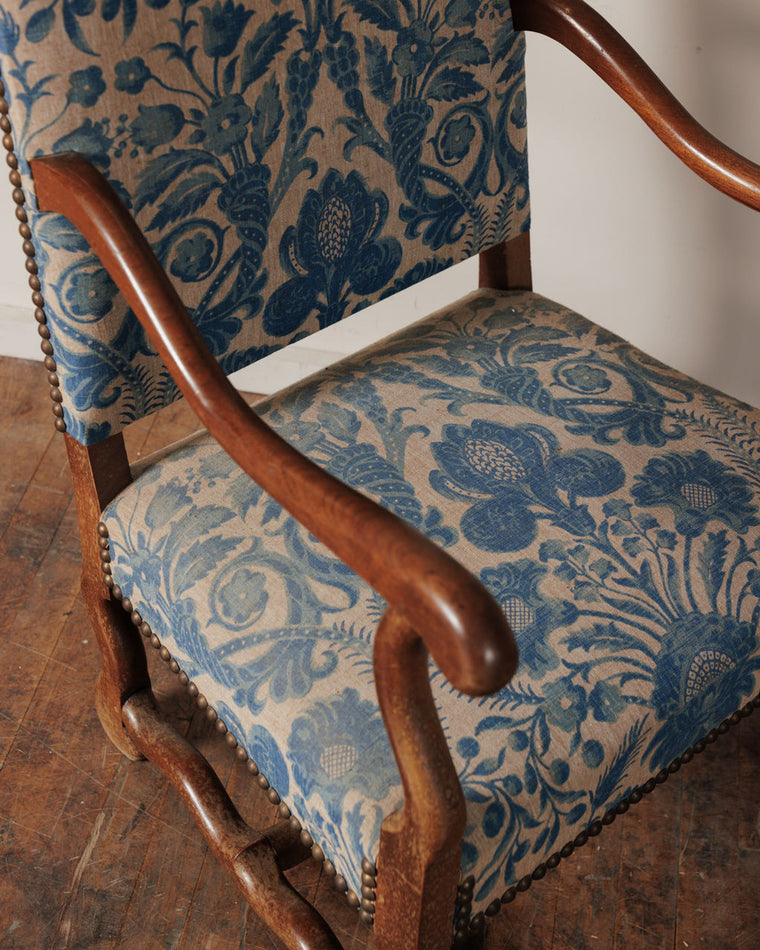 19th c. Sheep Bone Armchair