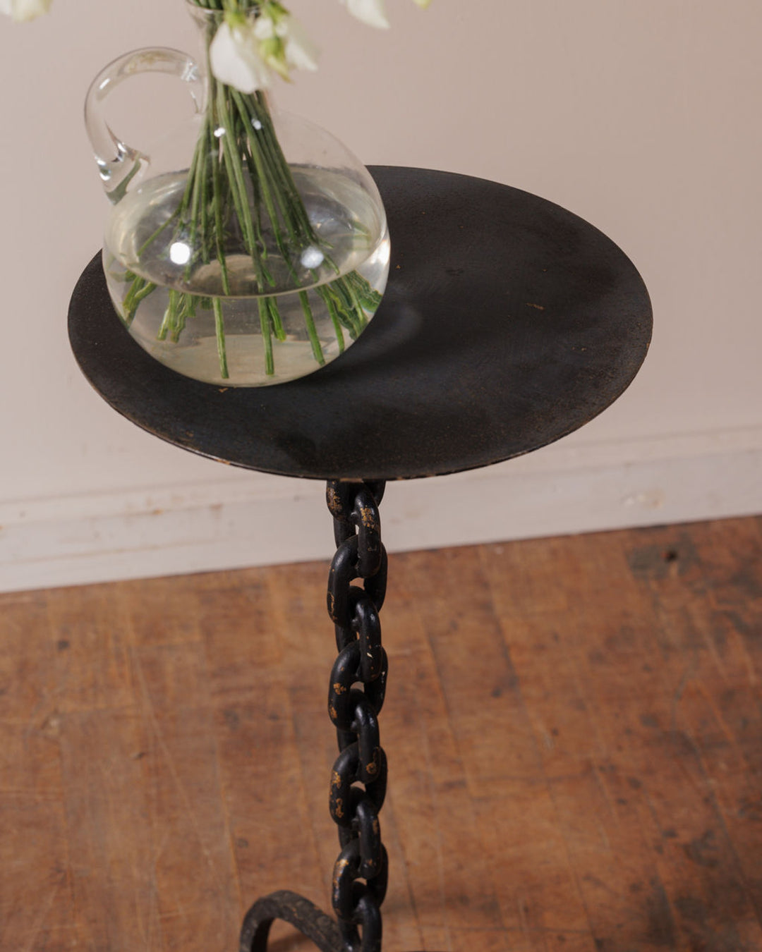 Chain Spanish Martini Table