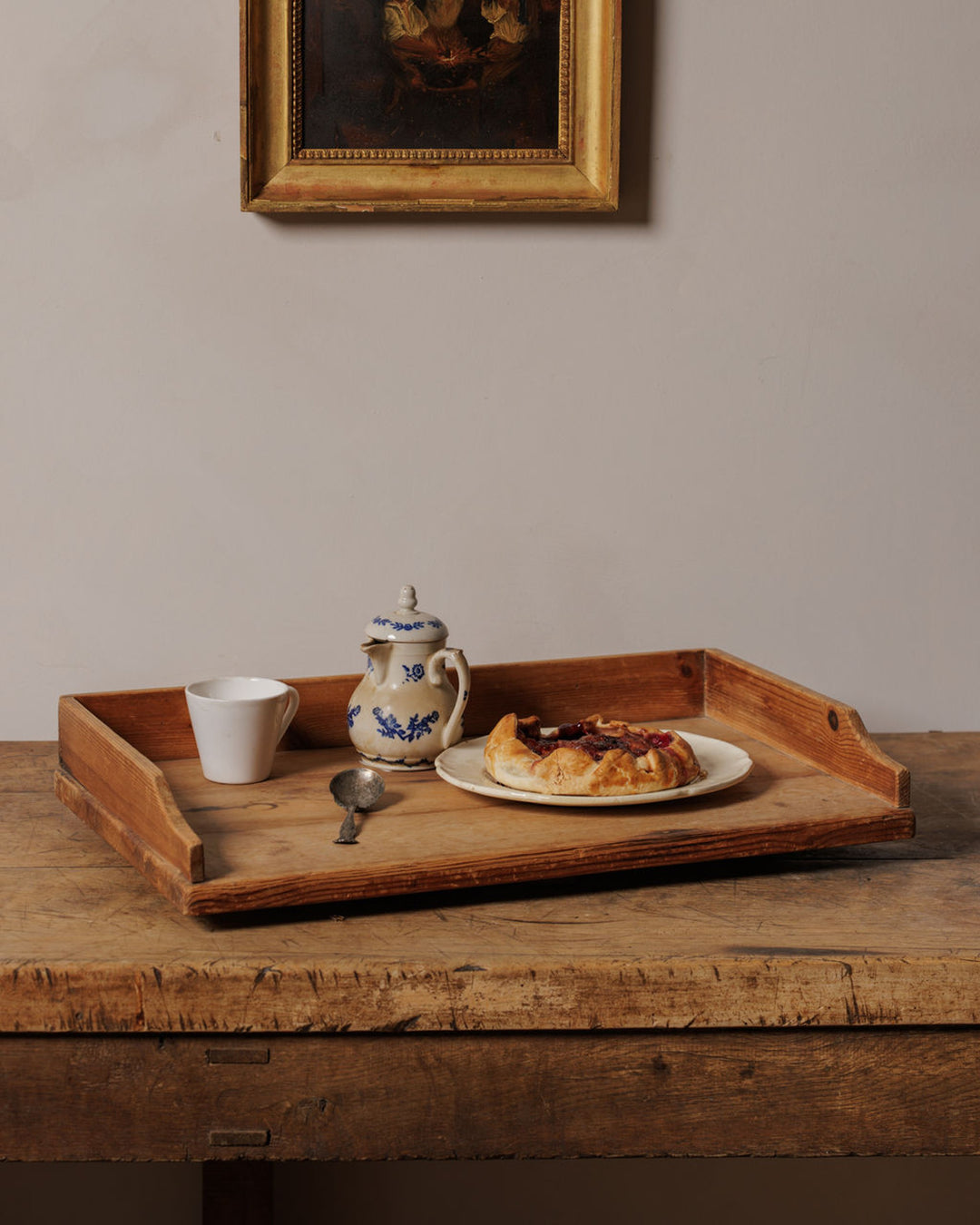 Chateau Tray Table