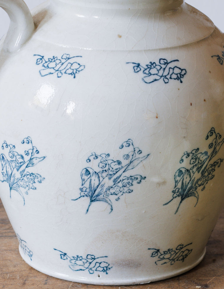 Saint Uze Teapot
