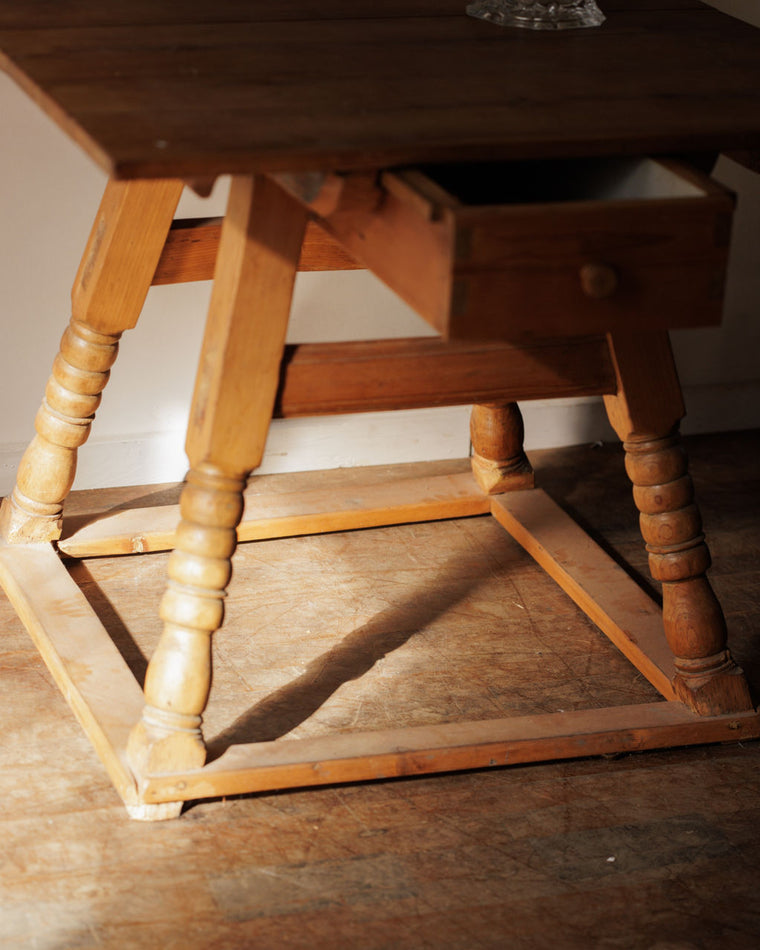 Swedish Entryway Table