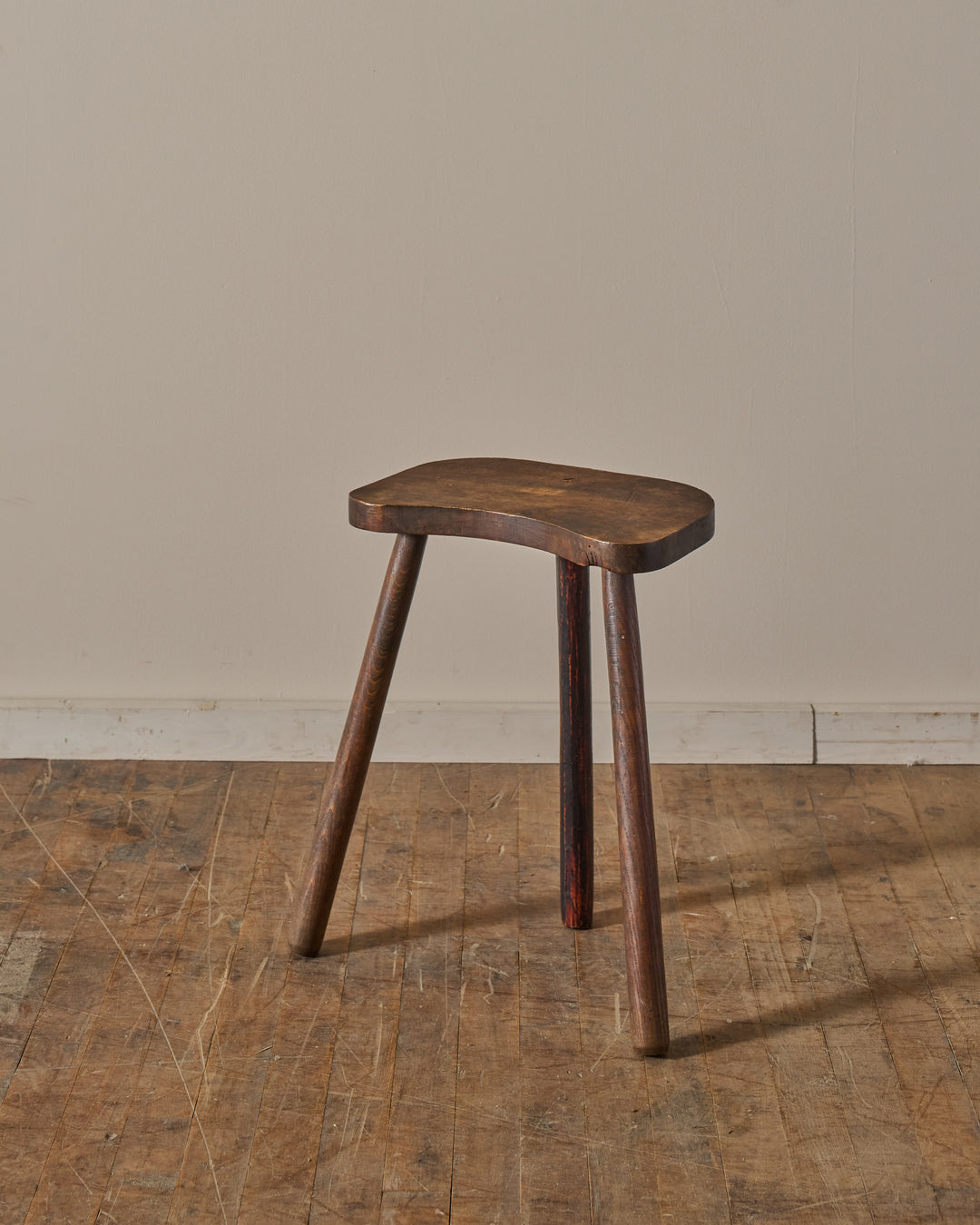 French Milking Stool