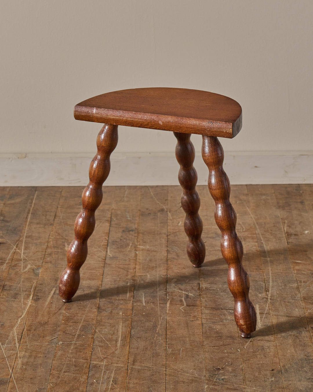 Demi Lune Bobbin Stool