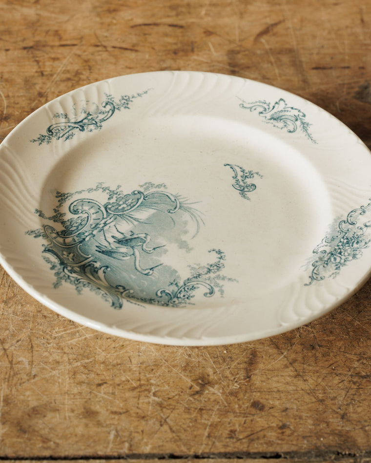 Short Pedestal Dish