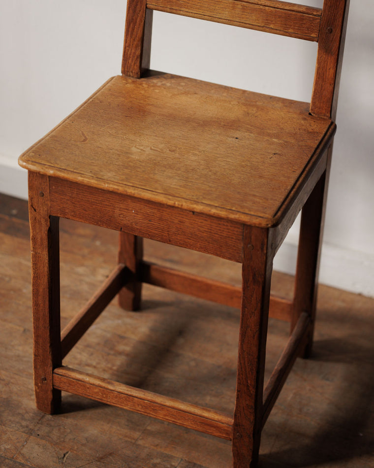 Lorraine Chair - Simple