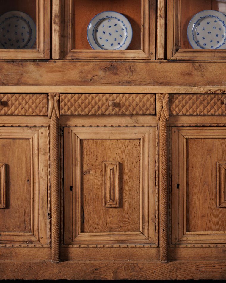 French Vitrine