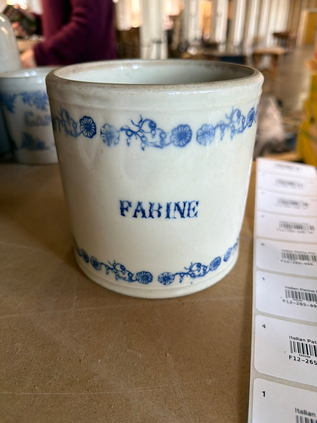 Saint Uze Pot