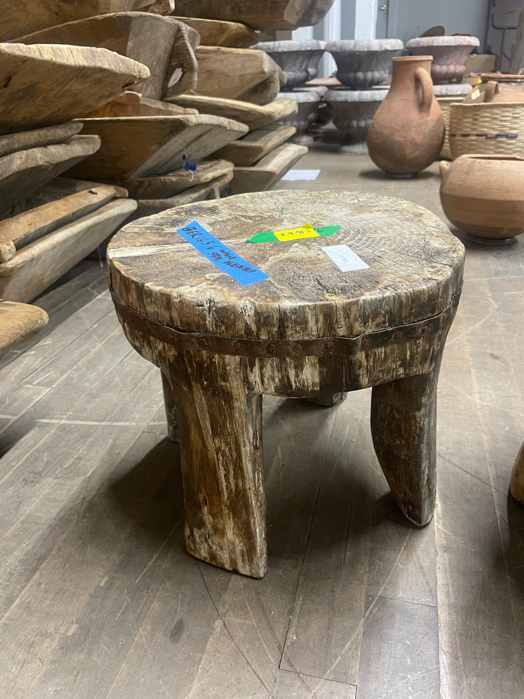 Small Light Naga Stool