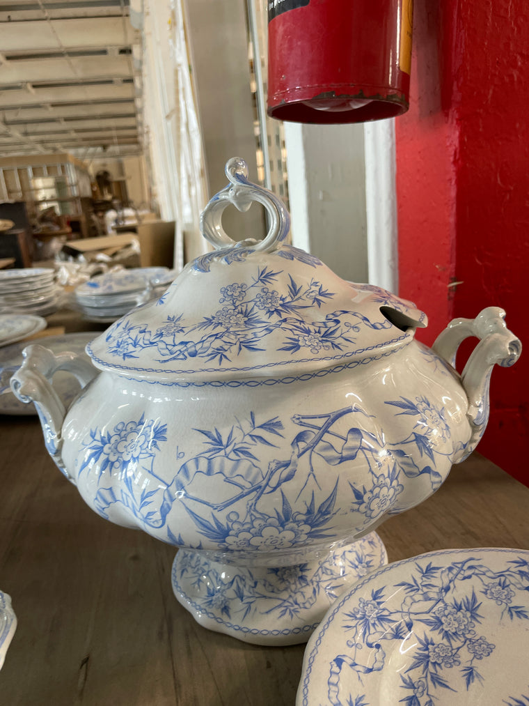 Epine U & C Blue & White Soup Tureen w/ Lid