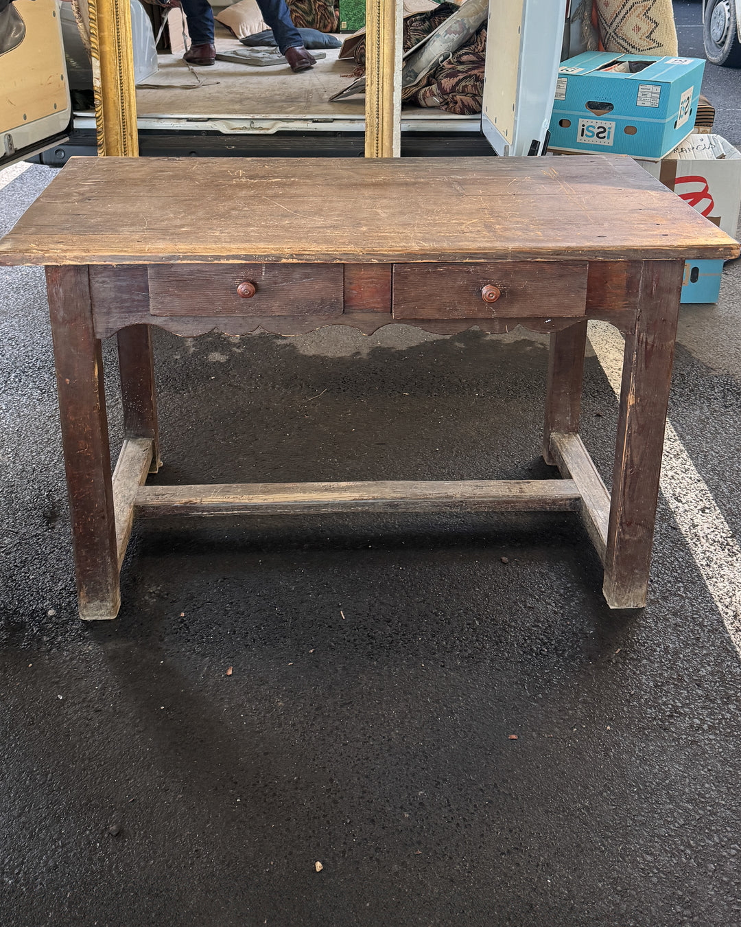 Scalloped Desk