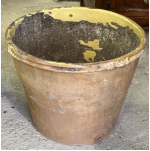 Terracotta 'Bugadier' with Crack
