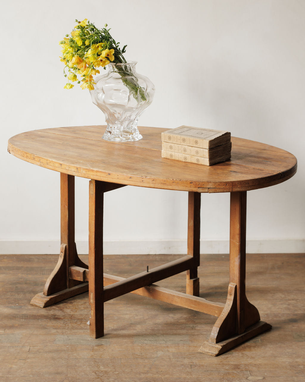 Oval Wine Tasting Table