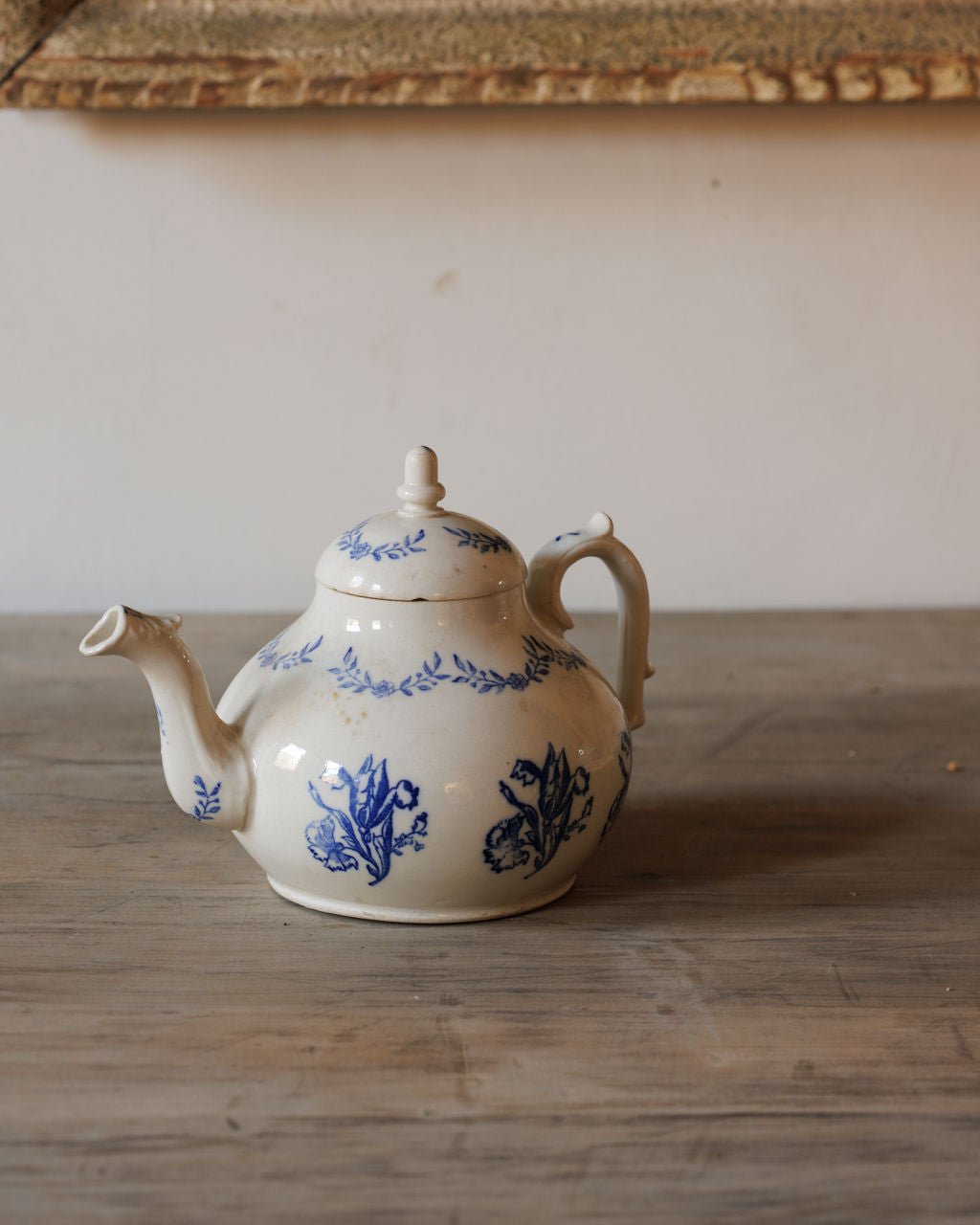 Saint Uze Tea pot