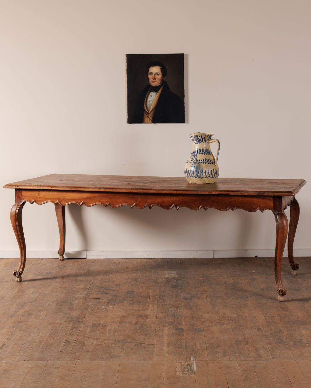 Scallop Dining Table