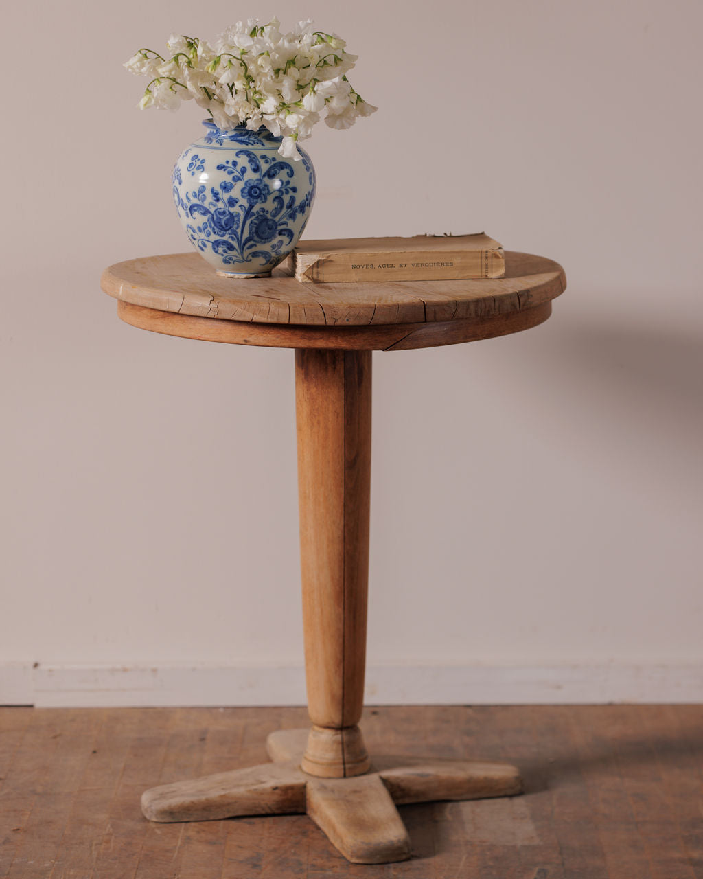 Oak Pedestal Table