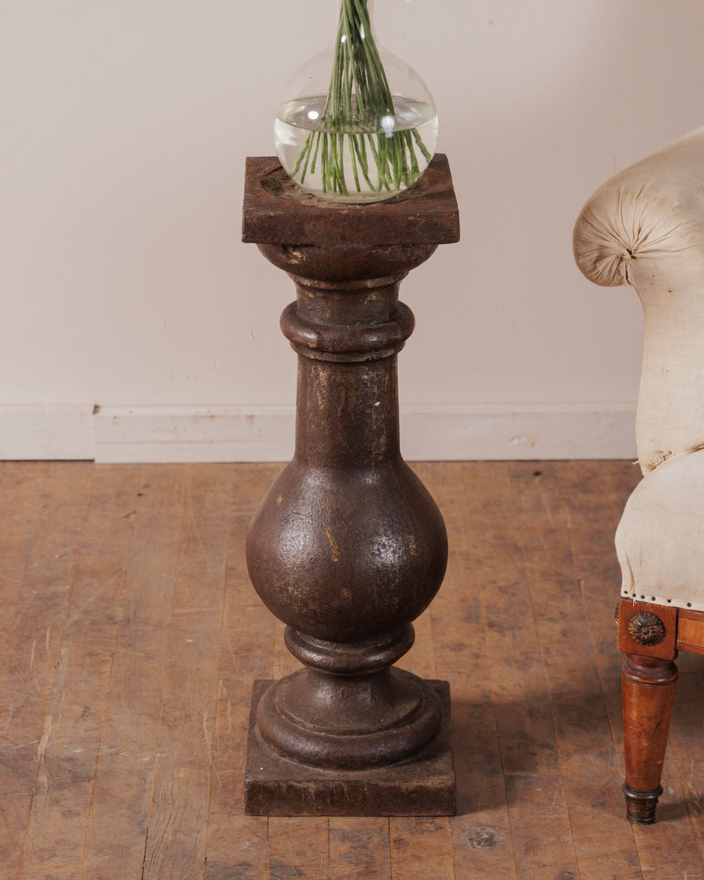 Metal Pedestal