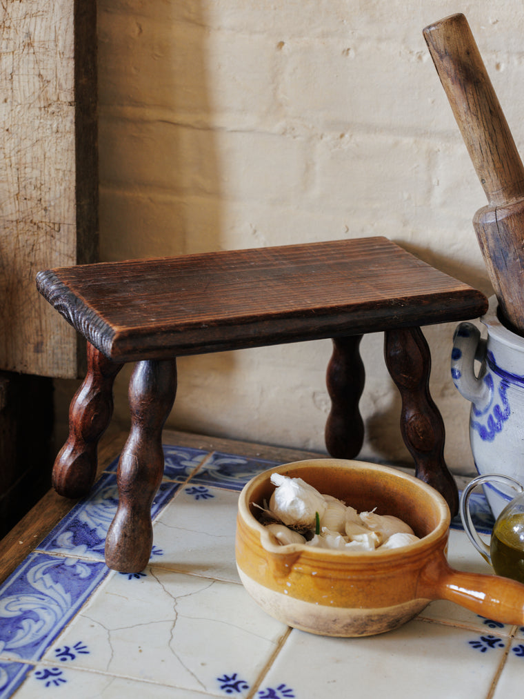 Très Petit French Stool
