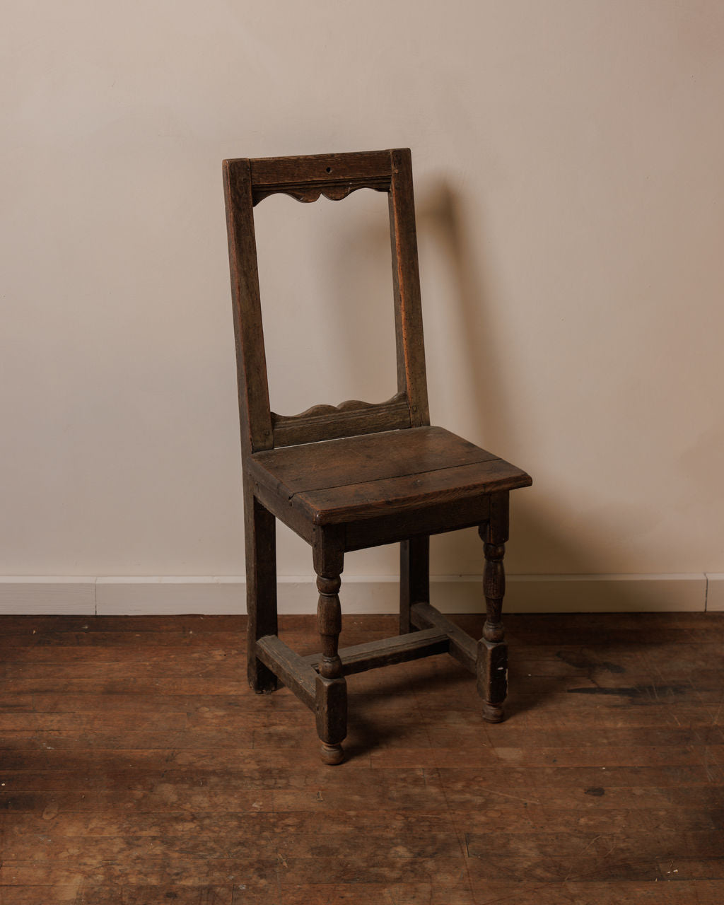 Lorraine Chair - Dark