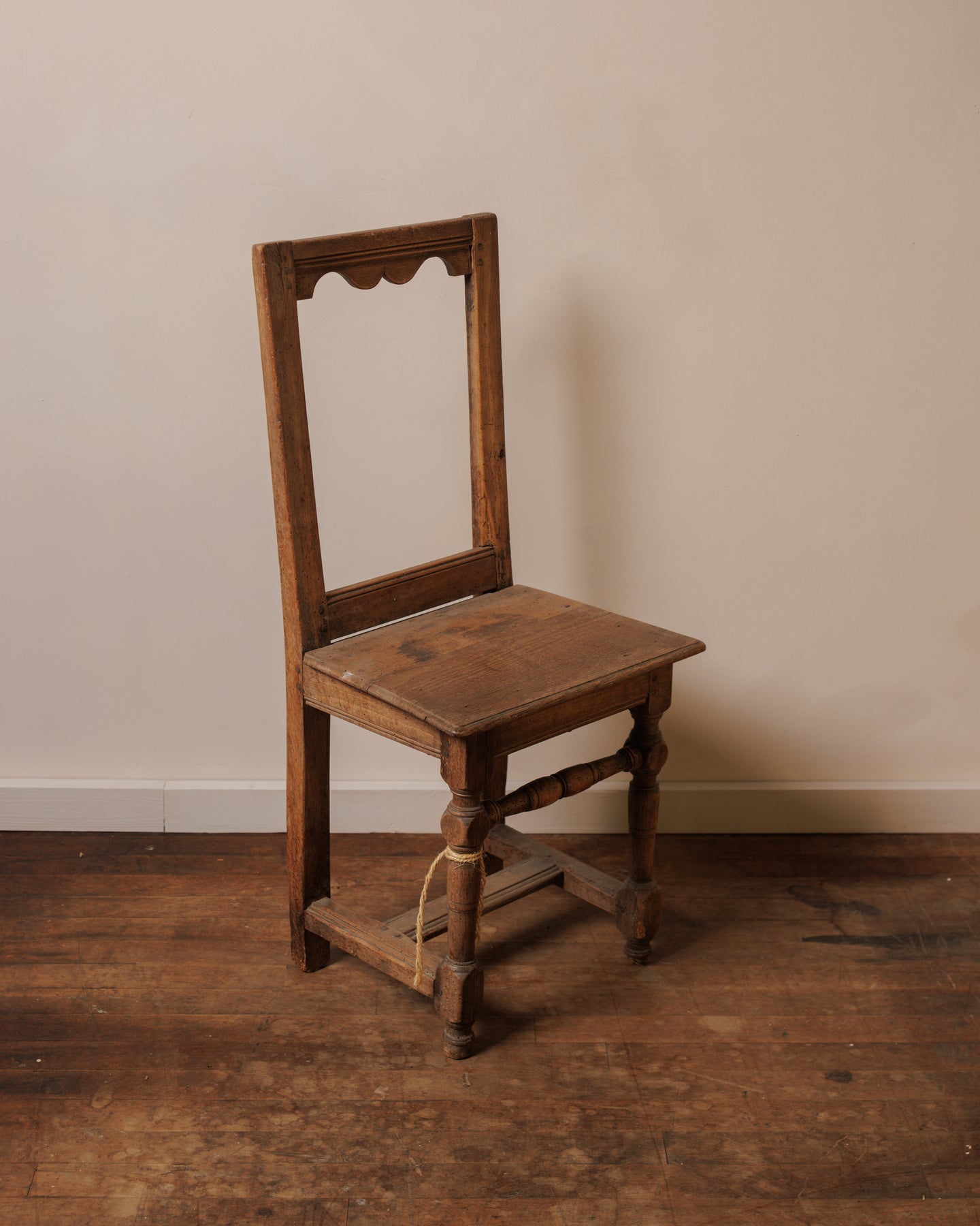 Lorraine Chair