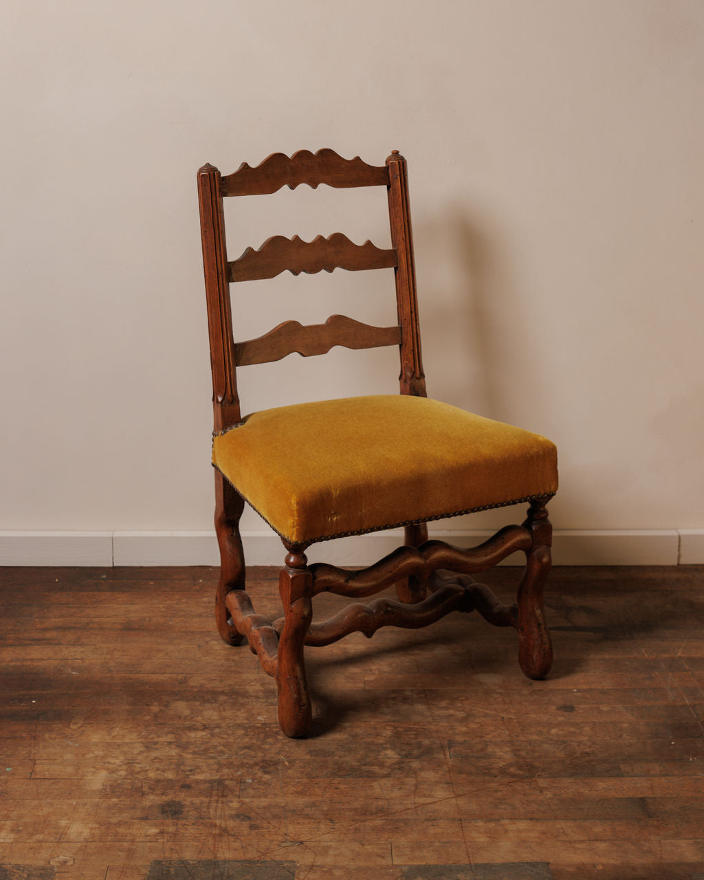 Louis XVI 'Sheep bone' Chair