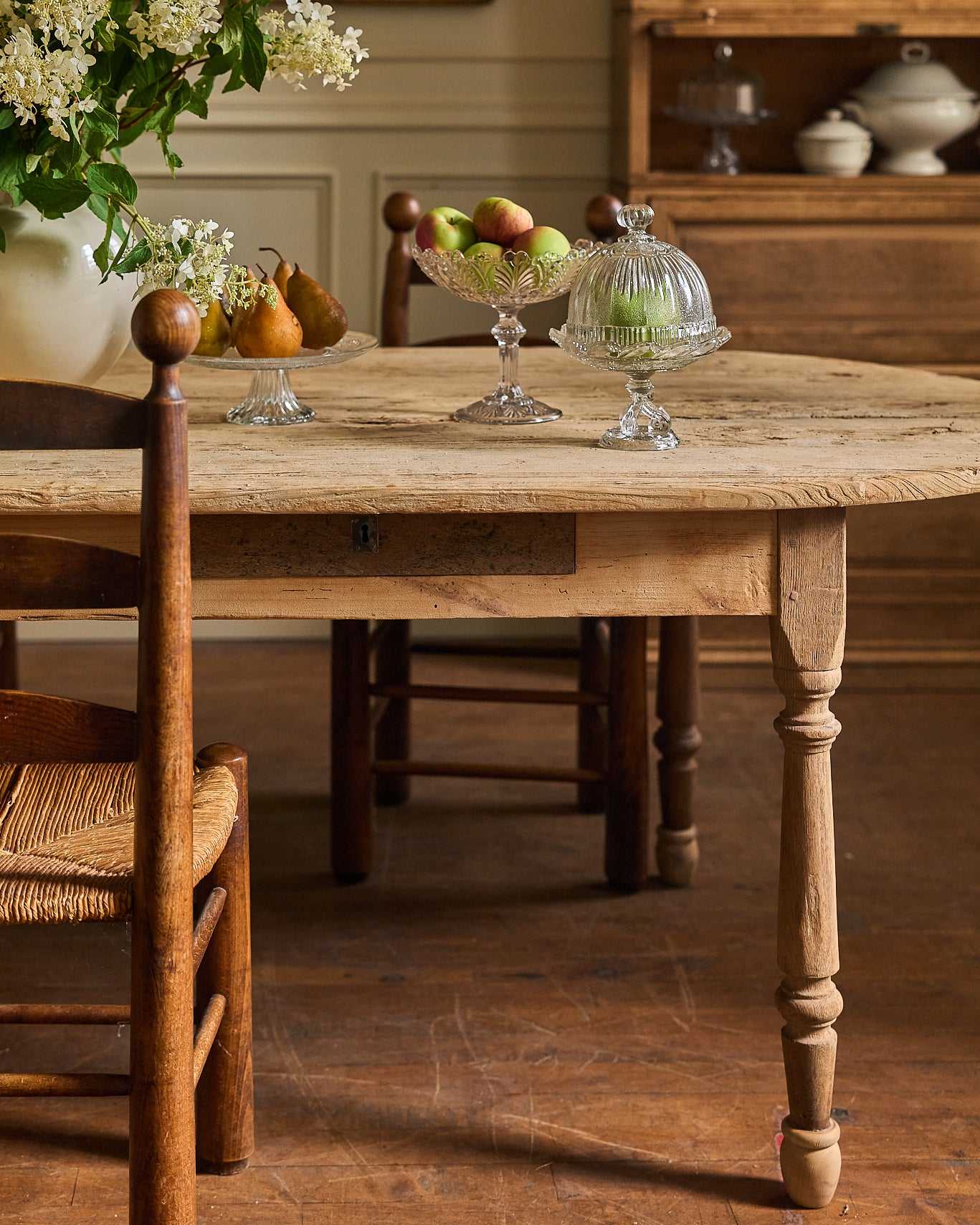 19th c. Oval Farm Table