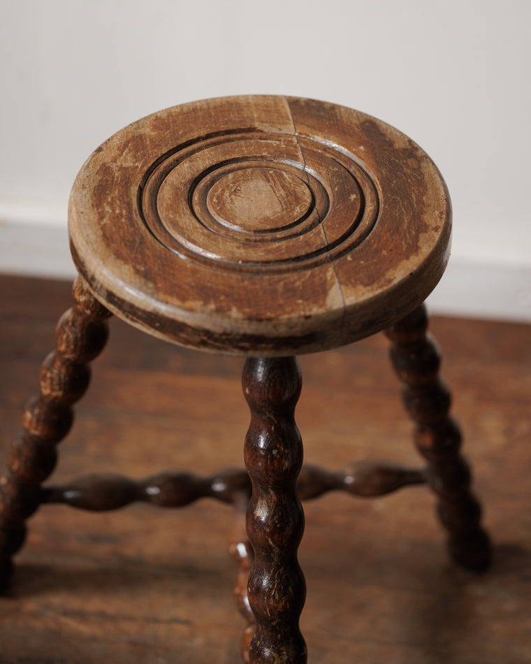 Tripod Bobbin Stool