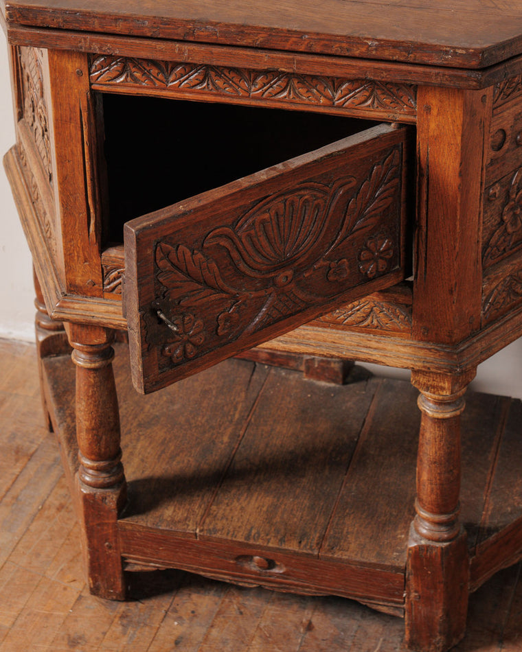 19th c. Oak Side Table