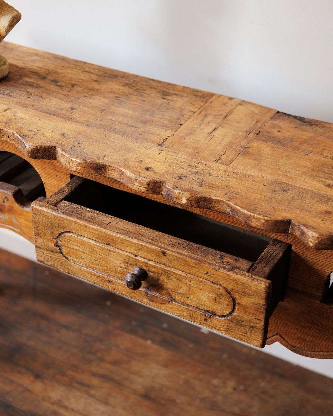 Bordeaux Sideboard
