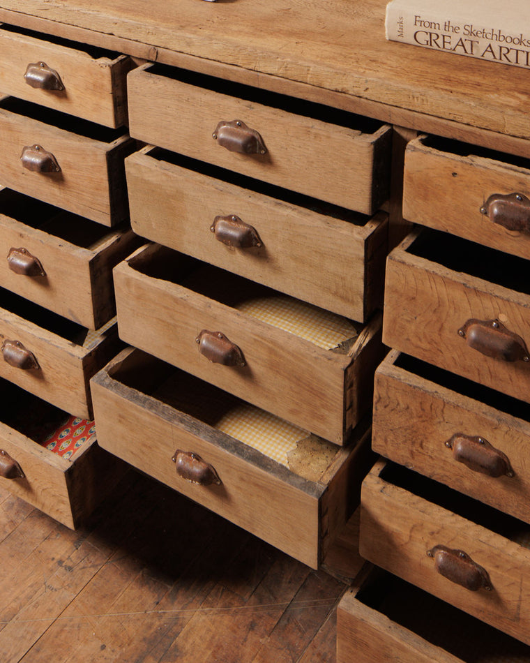 Petit Apothecary Dresser
