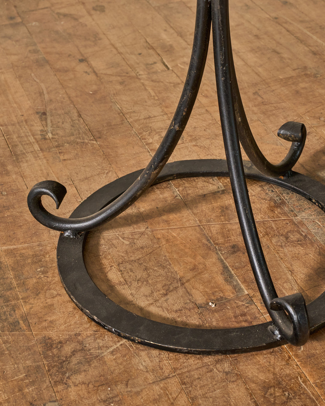 Spanish Martini Table
