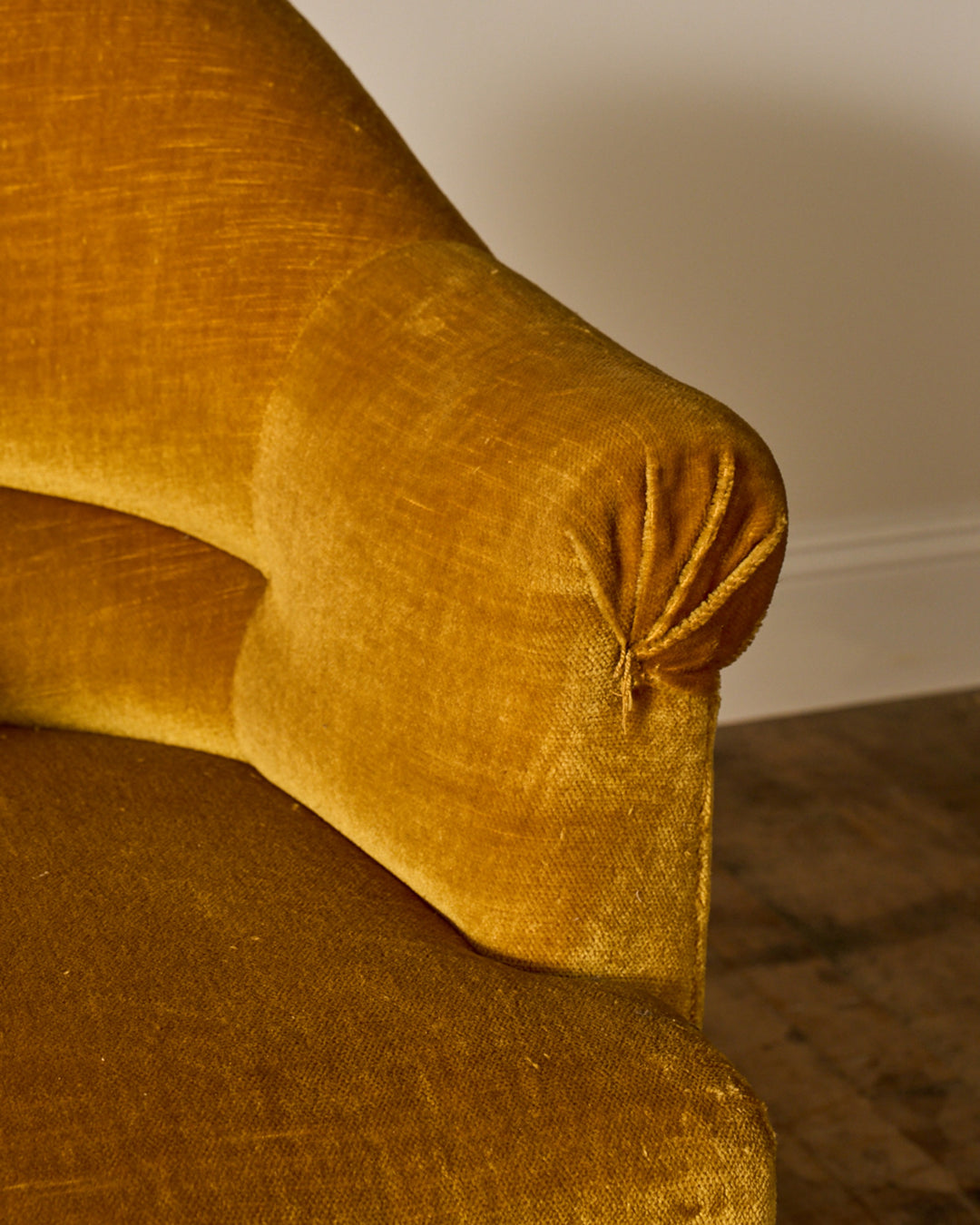 Mustard Toad Chair