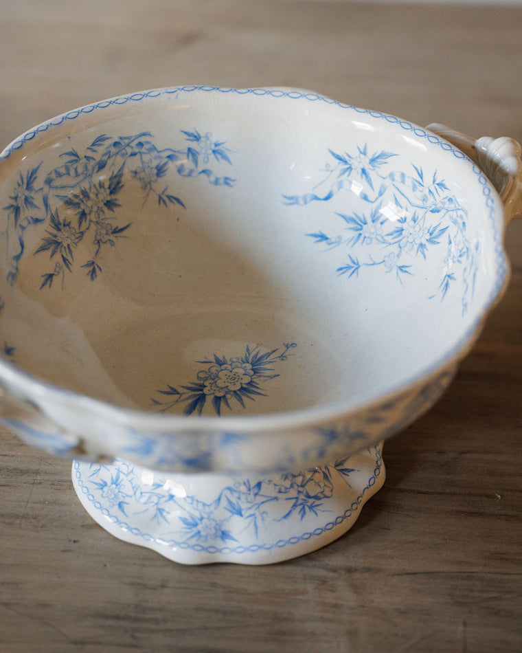 Epine U & C Serving Pedestal Bowl