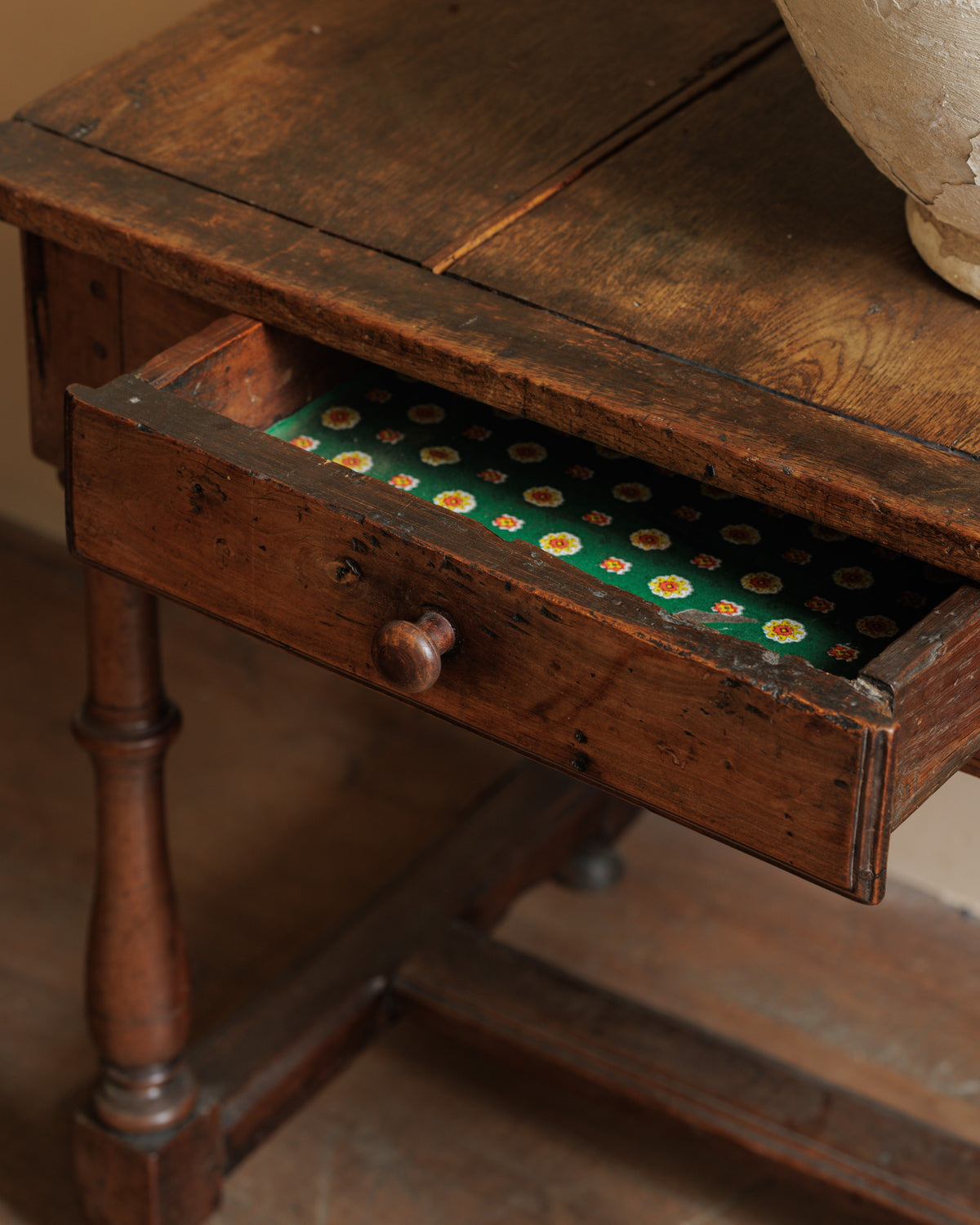 Petit Oak Desk
