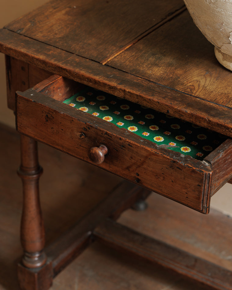 Petit Oak Desk
